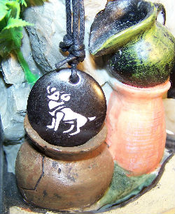 collier en os de bovin signe zodiaque